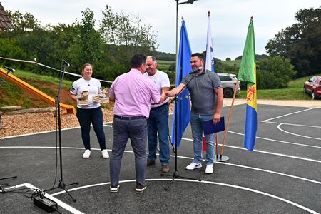 Otvoritev na Goriski vasi (37)
